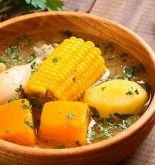 Receta de Cazuela de ave nogada: plato típico de Chile